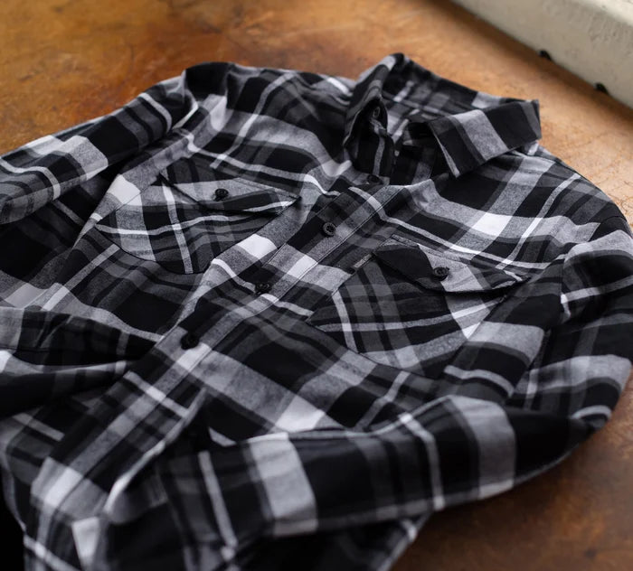Men's Essence Shirt - Black Plaid